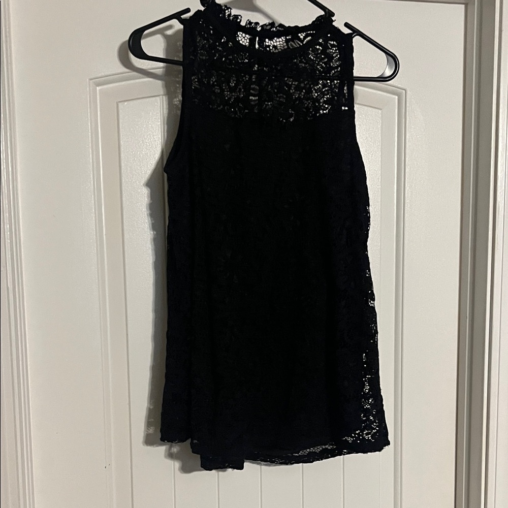 Black Lace Sleeveless Top